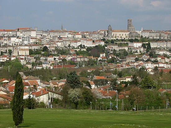 Une photo emblématique du territoire mesuré (Angoulême.8)